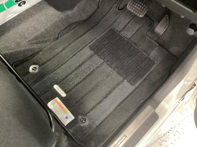 ムーヴキャンバス Ｇブラックアクセントリミテッド　ＳＡＩＩＩ　衝突被害軽減ブレーキ　横滑り防止装置　オートハイビーム　アイドリングストップ　ステアリングスイッチ　オートライト　キーフリーシステム　オートエアコン　ナビ　ドラレコ　パノラマカメラ　マット　バイザー（24枚目）