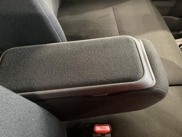 ムーヴキャンバス Ｇブラックアクセントリミテッド　ＳＡＩＩＩ　衝突被害軽減ブレーキ　横滑り防止装置　オートハイビーム　アイドリングストップ　ステアリングスイッチ　オートライト　キーフリーシステム　オートエアコン　ナビ　ドラレコ　パノラマカメラ　マット　バイザー（37枚目）