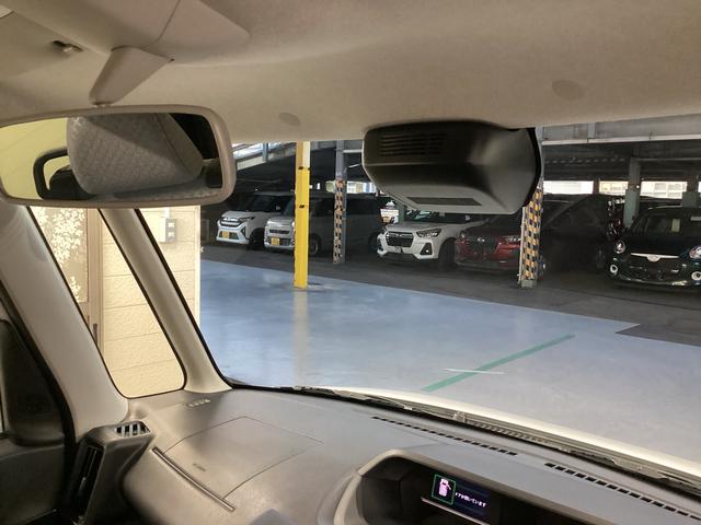 タント Ｘ　衝突被害軽減ブレーキ　横滑り防止装置　オートハイビーム　アイドリングストップ　ステアリングスイッチ　オートライト　キーフリーシステム　オートエアコン　バックカメラ（27枚目）