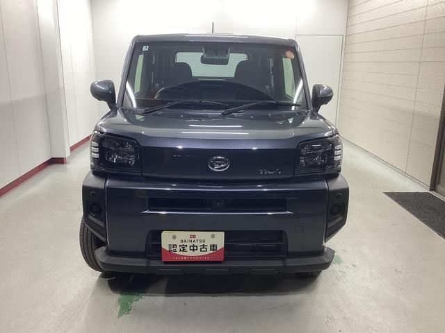 タフト Ｘ　衝突被害軽減ブレーキ　横滑り防止装置　オートハイビーム　アイドリングストップ　ステアリングスイッチ　オートライト　キーフリーシステム　オートエアコン　パノラマカメラ　マット　バイザー（2枚目）
