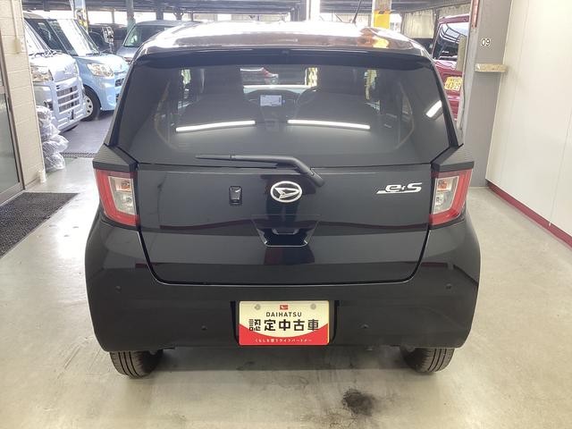 ミライース Ｇ　ＳＡＩＩＩ　衝突被害軽減ブレーキ　横滑り防止装置　４ＷＤ　オートハイビーム　アイドリングストップ　オートライト　キーフリーシステム　オートエアコン　ナビ　ドラレコ　バックカメラ　ＥＴＣ　マット（3枚目）