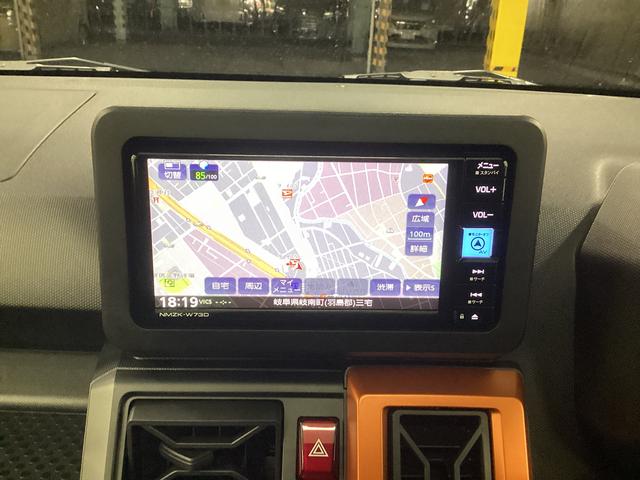 タフト Ｇ　衝突被害軽減ブレーキ　横滑り防止装置　オートハイビーム　アイドリングストップ　ステアリングスイッチ　オートライト　キーフリーシステム　オートエアコン　ナビ　ドラレコ　バックカメラ　ＥＴＣ　マット（10枚目）