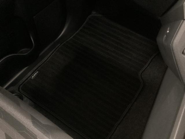 タフト Ｇ　衝突被害軽減ブレーキ　横滑り防止装置　オートハイビーム　アイドリングストップ　ステアリングスイッチ　オートライト　キーフリーシステム　オートエアコン　ナビ　ドラレコ　バックカメラ　ＥＴＣ　マット（25枚目）