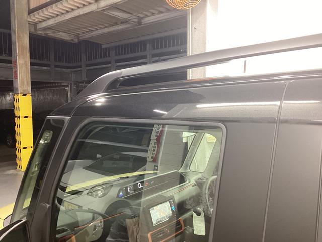 タント ファンクロスターボ　衝突被害軽減ブレーキ　横滑り防止装置　オートハイビーム　アイドリングストップ　ステアリングスイッチ　オートライト　キーフリーシステム　オートエアコン　ナビ　ドラレコ　パノラマカメラ　ＥＴＣ（23枚目）