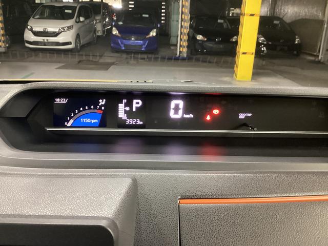 タント ファンクロスターボ　衝突被害軽減ブレーキ　横滑り防止装置　オートハイビーム　アイドリングストップ　ステアリングスイッチ　オートライト　キーフリーシステム　オートエアコン　ナビ　ドラレコ　パノラマカメラ　ＥＴＣ（30枚目）