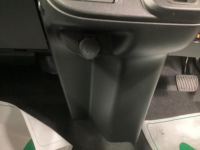 タント ファンクロスターボ　衝突被害軽減ブレーキ　横滑り防止装置　オートハイビーム　アイドリングストップ　ステアリングスイッチ　オートライト　キーフリーシステム　オートエアコン　ナビ　ドラレコ　パノラマカメラ　ＥＴＣ（31枚目）