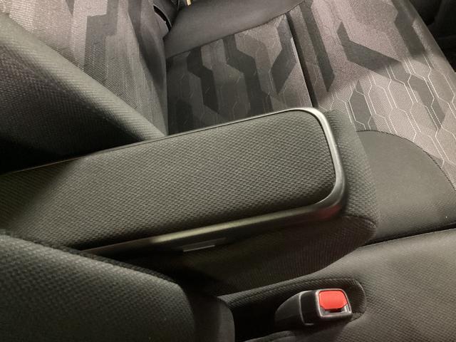 タント ファンクロスターボ　衝突被害軽減ブレーキ　横滑り防止装置　オートハイビーム　アイドリングストップ　ステアリングスイッチ　オートライト　キーフリーシステム　オートエアコン　ナビ　ドラレコ　パノラマカメラ　ＥＴＣ（37枚目）