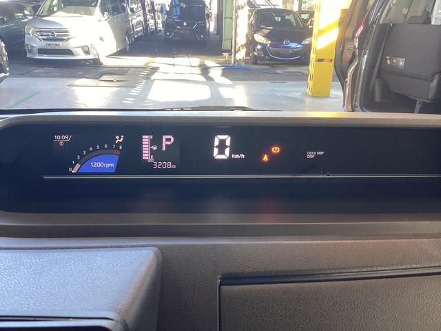 タント Ｘ　衝突被害軽減ブレーキ　横滑り防止装置　オートハイビーム　アイドリングストップ　ステアリングスイッチ　オートライト　キーフリーシステム　オートエアコン　パノラマカメラ　マット　バイザー（30枚目）