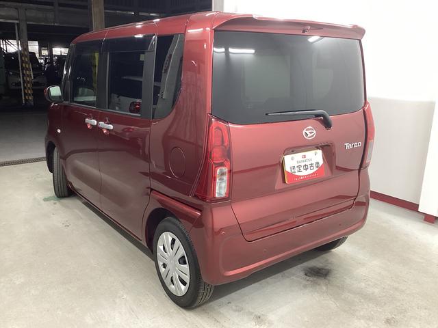 タント Ｘ　衝突被害軽減ブレーキ　横滑り防止装置　オートハイビーム　アイドリングストップ　ステアリングスイッチ　オートライト　キーフリーシステム　オートエアコン　バックカメラ　マット　バイザー（9枚目）