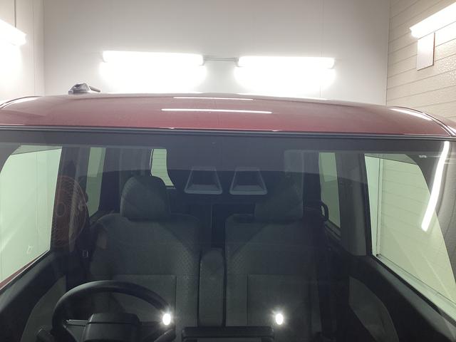 タント Ｘ　衝突被害軽減ブレーキ　横滑り防止装置　オートハイビーム　アイドリングストップ　ステアリングスイッチ　オートライト　キーフリーシステム　オートエアコン　バックカメラ　マット　バイザー（19枚目）