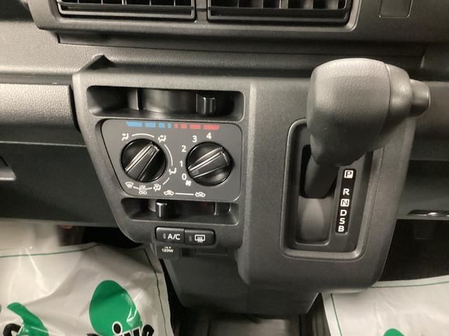 ハイゼットカーゴ ＤＸ　衝突被害軽減ブレーキ　横滑り防止装置　２ＷＤ　ＣＶＴ　エアコン　パワステ　ラジオ　オートハイビーム　アイドリングストップ　オートライト　マット　バイザー（11枚目）