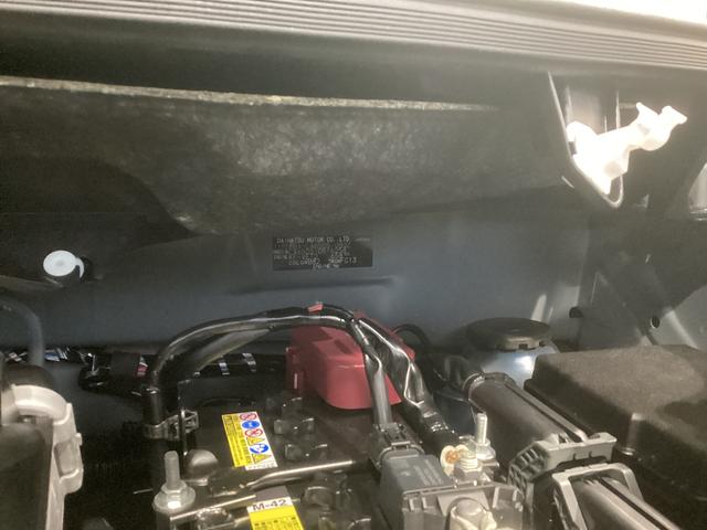 タント ファンクロスターボ　衝突被害軽減ブレーキ　横滑り防止装置　オートハイビーム　アイドリングストップ　ステアリングスイッチ　オートライト　キーフリー　オートエアコン　ナビ　ドラレコ　パノラマカメラ　ＥＴＣ　マットバイザー（18枚目）