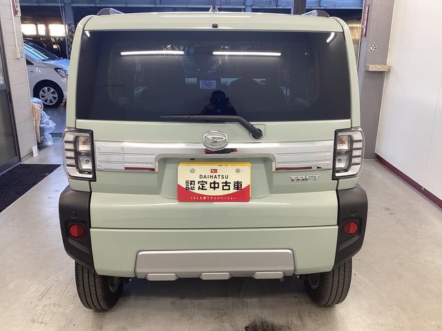 タフト Ｇ　クロムベンチャー　衝突被害軽減ブレーキ　横滑り防止装置　４ＷＤ　オートハイビーム　アイドリングストップ　ステアリングスイッチ　オートライト　キーフリーシステム　モニター付きオーディオ　パノラマカメラ　マット　バイザー（3枚目）