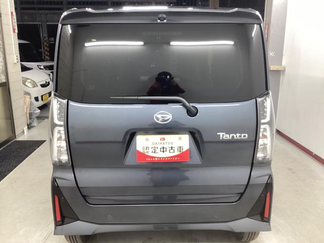 タント カスタムＸ　衝突被害軽減ブレーキ　横滑り防止装置　オートハイビーム　アイドリングストップ　ステアリングスイッチ　オートライト　キーフリーシステム　オートエアコン　パノラマカメラ（3枚目）