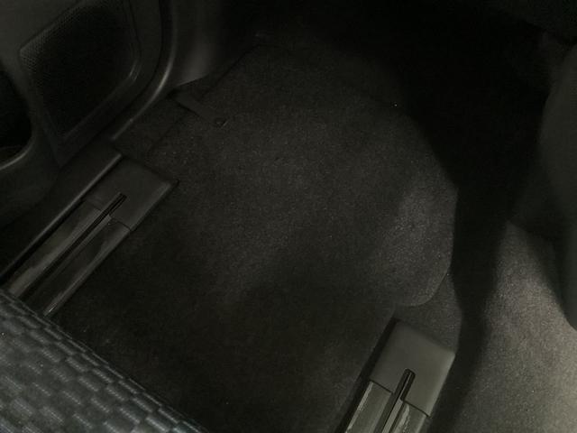 タント カスタムＸ　衝突被害軽減ブレーキ　横滑り防止装置　オートハイビーム　アイドリングストップ　ステアリングスイッチ　オートライト　キーフリーシステム　オートエアコン　パノラマカメラ（25枚目）