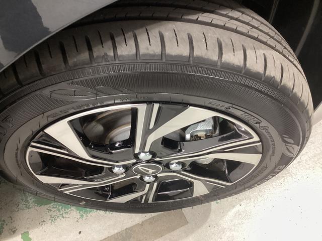 タント カスタムＸ　衝突被害軽減ブレーキ　横滑り防止装置　オートハイビーム　アイドリングストップ　ステアリングスイッチ　オートライト　キーフリーシステム　オートエアコン　パノラマカメラ（39枚目）