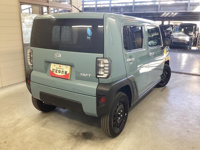 タフト Ｘ　衝突被害軽減ブレーキ　横滑り防止装置　オートハイビーム　アイドリングストップ　ステアリングスイッチ　オートライト　キーフリーシステム　オートエアコン　ナビ　ドラレコ　バックカメラ　ＥＴＣ（10枚目）