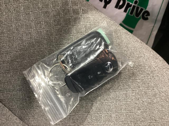 タント X 衝突被害軽減ブレーキ 横滑り防止装置 オートハイビーム アイドリングストップ ステアリングスイッチ オートライト キーフリーシステム オートエアコン パノラマカメラ マット バイザー(35枚目)