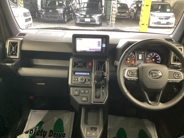 タフト Ｇ　クロムベンチャー　衝突被害軽減ブレーキ　横滑り防止装置　オートハイビーム　アイドリングストップ　ステアリングスイッチ　オートライト　キーフリーシステム　オートエアコン　ナビ　ドラレコ　パノラマカメラ　ＥＴＣ　マット（16枚目）