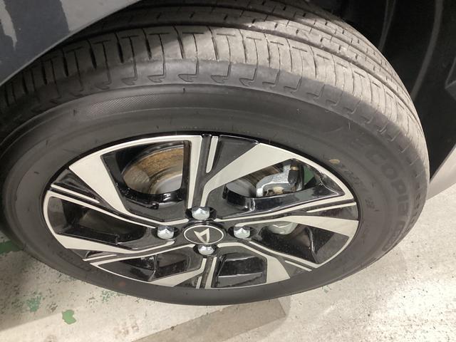 タント カスタムＸ　衝突被害軽減ブレーキ　横滑り防止装置　オートハイビーム　アイドリングストップ　ステアリングスイッチ　オートライト　キーフリーシステム　オートエアコン　パノラマカメラ　マット　バイザー（39枚目）