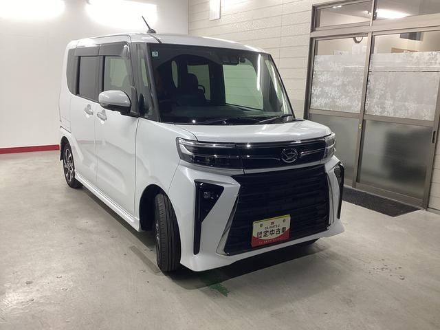 タント カスタムＸ　衝突被害軽減ブレーキ　横滑り防止装置　オートハイビーム　アイドリングストップ　ステアリングスイッチ　オートライト　キーフリー　オートエアコン　ナビ　ドラレコ　パノラマカメラ　ＥＴＣ　マット　バイザー（6枚目）