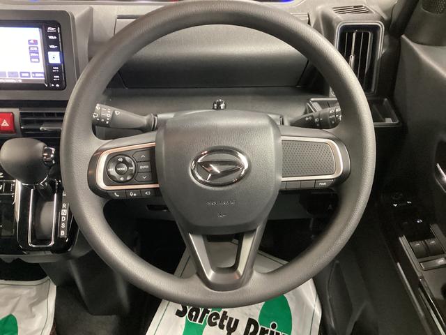 タント カスタムＸ　衝突被害軽減ブレーキ　横滑り防止装置　オートハイビーム　アイドリングストップ　ステアリングスイッチ　オートライト　キーフリー　オートエアコン　ナビ　ドラレコ　パノラマカメラ　ＥＴＣ　マット　バイザー（27枚目）