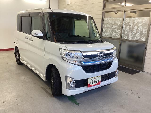 タント カスタムＲＳ　トップエディションＳＡＩＩ　衝突被害軽減ブレーキ　横滑り防止装置　アイドリングストップ　ステアリングスイッチ　オートライト　キーフリーシステム　オートエアコン　ナビ　バックカメラ　マット　バイザー（6枚目）