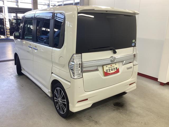 タント カスタムＲＳ　トップエディションＳＡＩＩ　衝突被害軽減ブレーキ　横滑り防止装置　アイドリングストップ　ステアリングスイッチ　オートライト　キーフリーシステム　オートエアコン　ナビ　バックカメラ　マット　バイザー（9枚目）