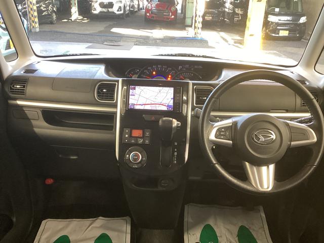 タント カスタムＲＳ　トップエディションＳＡＩＩ　衝突被害軽減ブレーキ　横滑り防止装置　アイドリングストップ　ステアリングスイッチ　オートライト　キーフリーシステム　オートエアコン　ナビ　バックカメラ　マット　バイザー（16枚目）