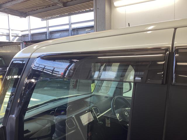 タント カスタムＲＳ　トップエディションＳＡＩＩ　衝突被害軽減ブレーキ　横滑り防止装置　アイドリングストップ　ステアリングスイッチ　オートライト　キーフリーシステム　オートエアコン　ナビ　バックカメラ　マット　バイザー（23枚目）