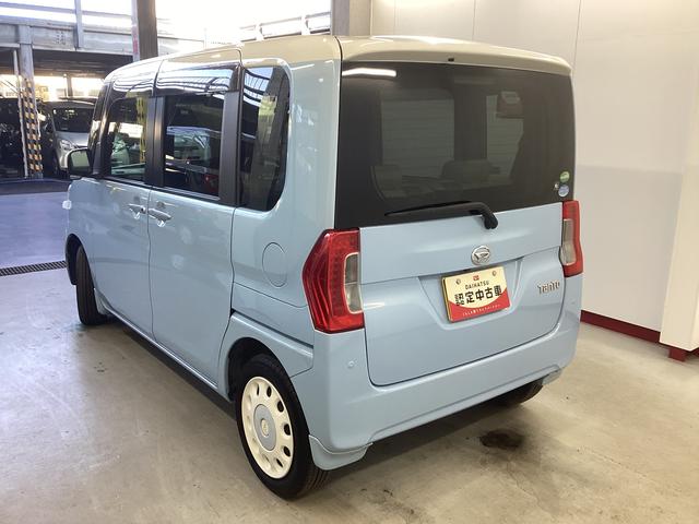 タント Ｘ　ホワイトアクセントＳＡＩＩＩ　衝突被害軽減ブレーキ　横滑り防止装置　オートハイビーム　アイドリングストップ　ステアリングスイッチ　オートライト　キーフリー　オートエアコン　ナビ　ドラレコ　バックカメラ　ＥＴＣ　マット　バイザー（9枚目）