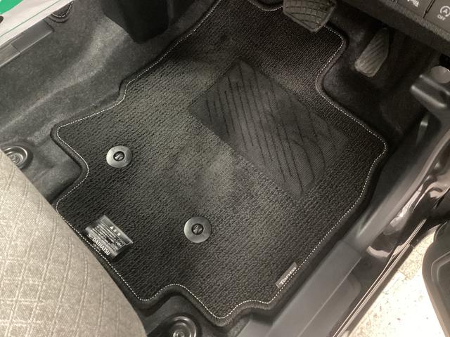 タント Ｘ　衝突被害軽減ブレーキ　横滑り防止装置　オートハイビーム　アイドリングストップ　ステアリングスイッチ　オートライト　キーフリーシステム　オートエアコン　ナビ　ドラレコ　パノラマカメラ　ＥＴＣ　マット（24枚目）