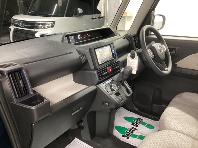 タント Ｘ　衝突被害軽減ブレーキ　横滑り防止装置　オートハイビーム　アイドリングストップ　ステアリングスイッチ　オートライト　キーフリーシステム　オートエアコン　ナビ　ドラレコ　バックカメラ　ＥＴＣ　マット（12枚目）