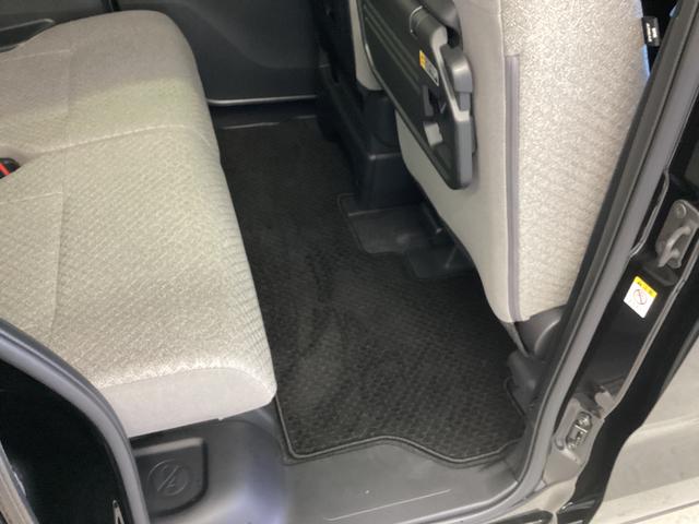 タント Ｘ　衝突被害軽減ブレーキ　横滑り防止装置　オートハイビーム　アイドリングストップ　ステアリングスイッチ　オートライト　キーフリーシステム　オートエアコン　パノラマカメラ　マット　バイザー（26枚目）