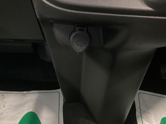 タント Ｘ　衝突被害軽減ブレーキ　横滑り防止装置　オートハイビーム　アイドリングストップ　ステアリングスイッチ　オートライト　キーフリーシステム　オートエアコン　パノラマカメラ　マット　バイザー（31枚目）