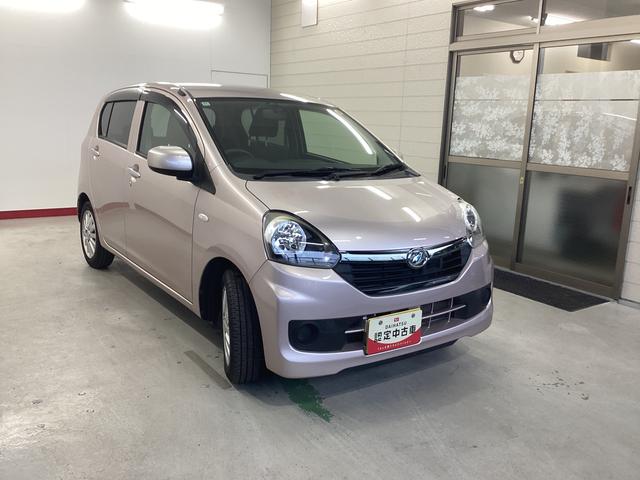 ミライース Ｘ　リミテッドＳＡ　衝突被害軽減ブレーキ　横滑り防止装置　ＣＶＴ　エアコン　パワステ　アイドリングストップ　アルミホイール　キーレス　ＣＤチューナー　マット　バイザー（6枚目）