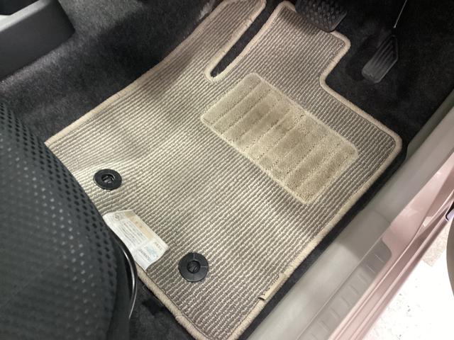 ミライース Ｘ　リミテッドＳＡ　衝突被害軽減ブレーキ　横滑り防止装置　ＣＶＴ　エアコン　パワステ　アイドリングストップ　アルミホイール　キーレス　ＣＤチューナー　マット　バイザー（24枚目）