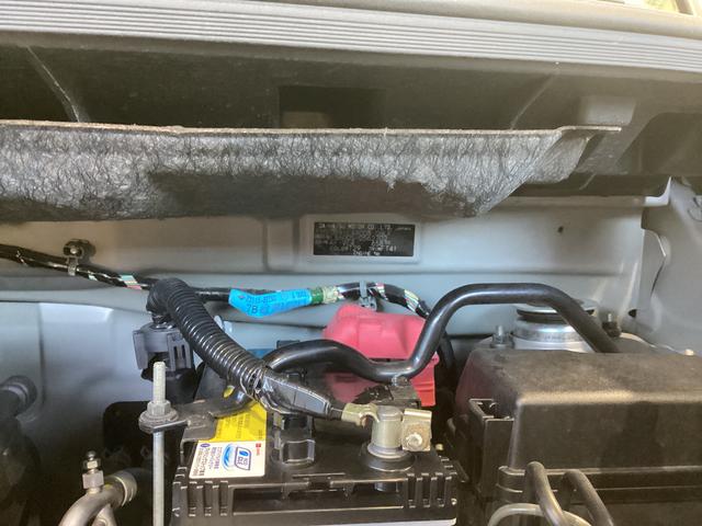 タント Ｘ　ＳＡＩＩＩ　スローパー　リアシートツキ　衝突被害軽減ブレーキ　横滑り防止装置　オートハイビーム　アイドリングストップ　ステアリングスイッチ　オートライト　キーフリーシステム　オートエアコン　ナビ　バックカメラ　ＥＴＣ　マット　バイザー（18枚目）