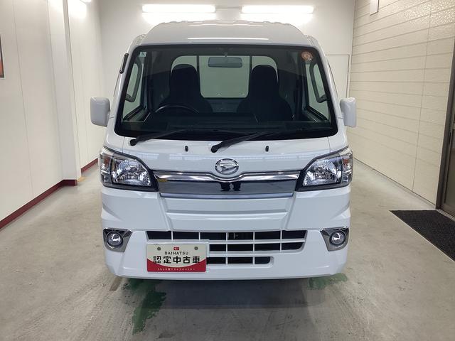 ハイゼットトラック ジャンボ　４ＷＤ　ＭＴ　エアコン　パワステ　ＣＤチューナー　マット　バイザー（2枚目）