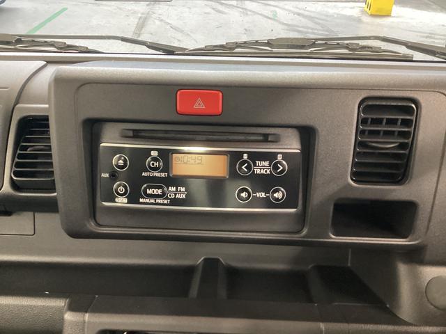 ハイゼットトラック ジャンボ　４ＷＤ　ＭＴ　エアコン　パワステ　ＣＤチューナー　マット　バイザー（10枚目）