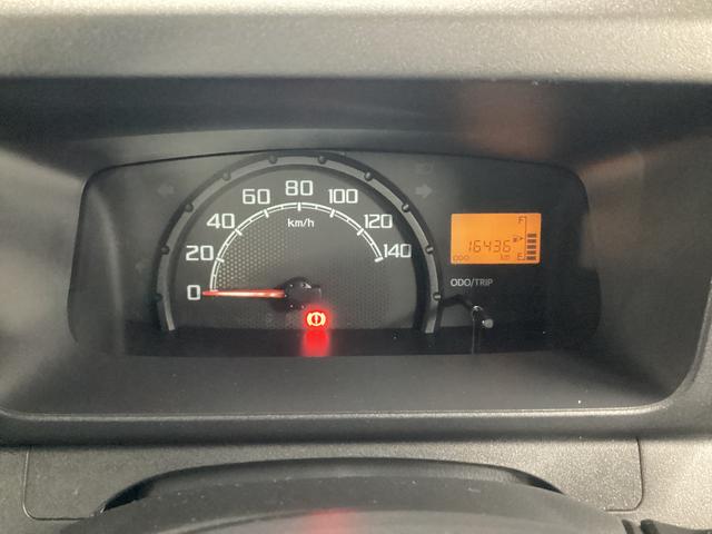 ハイゼットトラック ジャンボ　４ＷＤ　ＭＴ　エアコン　パワステ　ＣＤチューナー　マット　バイザー（27枚目）