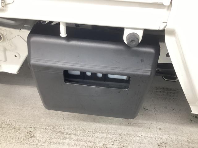 ハイゼットトラック ジャンボ　４ＷＤ　ＭＴ　エアコン　パワステ　ＣＤチューナー　マット　バイザー（36枚目）