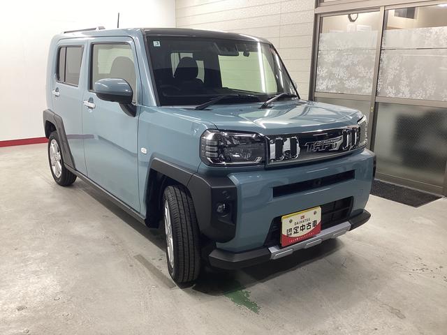 タフト Ｇ　クロムベンチャー　衝突被害軽減ブレーキ　横滑り防止装置　オートハイビーム　アイドリングストップ　ステアリングスイッチ　オートライト　キーフリーシステム　オートエアコン　ナビ　ドラレコ　パノラマカメラ　ＥＴＣ　マット（6枚目）