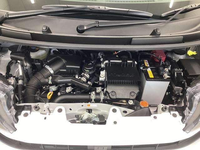 ムーヴ ＲＳ　衝突被害軽減ブレーキ　横滑り防止装置　ターボ　オートハイビーム　アイドリングストップ　ステアリングスイッチ　オートライト　キーフリーシステム　オートエアコン　バックカメラ　マット　バイザー（17枚目）