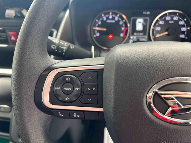 ムーヴ G 衝突被害軽減ブレーキ 横滑り防止装置 オートハイビーム アイドリングストップ ステアリングスイッチ オートライト キーフリーシステム オートエアコン バックカメラ マット(35枚目)