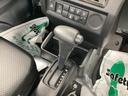スタンダード　衝突被害軽減ブレーキ　横滑り防止装置　４ＷＤ　ＣＶＴ　エアコン　パワステ　ラジオ　オートハイビーム　アイドリングストップ　オートライト　マット　バイザー（28枚目）