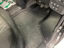 ＲＳ　衝突被害軽減ブレーキ　横滑り防止装置　４ＷＤ　オートハイビーム　アイドリングストップ　ステアリングスイッチ　オートライト　キーフリーシステム　オートエアコン　バックカメラ（24枚目）