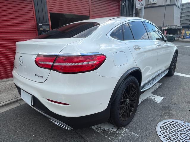 ＧＬＣ２２０ｄ　４マチッククーペスポーツ（本革仕様）　パナメリカーナグリル　ハルトゲ１９ＡＷ　レッドキャリパー　ブルメスターサウンド　本革シート　ＬＥＤヘッドライト　サンルーフ　クリアランスソナー　電動ゲート　ブラインドスポットモニター　ドラレコ(8枚目)