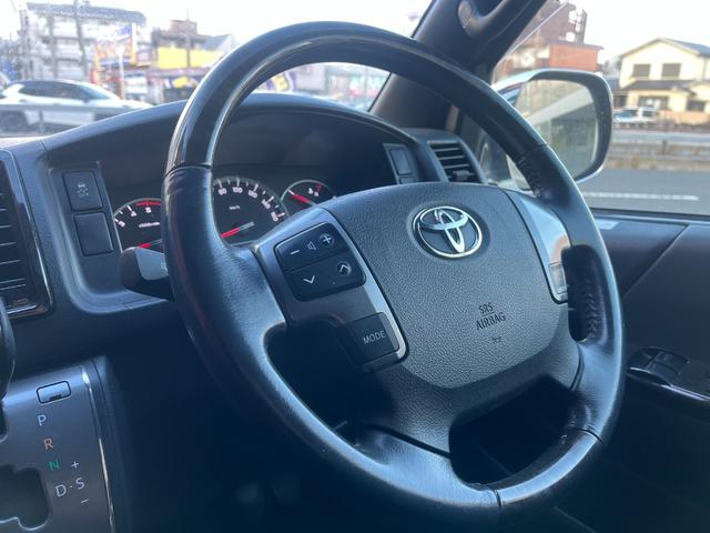 ハイエースバン スーパーＧＬ　ダークプライムＩＩ　スーパーＧＬ　ダークプライムＩＩ　５型　アルパインＢＩＧＸ１１　デイトナ１６インチ　２インチローダウン　トヨタセーフティセンス・ＬＥＤヘッドライト・プッシュスタート・ドライブレコーダー　ＥＴＣ（29枚目）