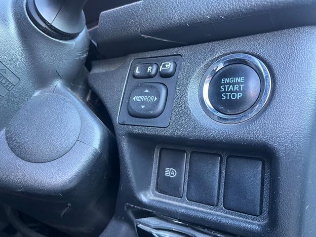 ハイエースバン スーパーＧＬ　ダークプライムＩＩ　スーパーＧＬ　ダークプライムＩＩ　５型　アルパインＢＩＧＸ１１　デイトナ１６インチ　２インチローダウン　トヨタセーフティセンス・ＬＥＤヘッドライト・プッシュスタート・ドライブレコーダー　ＥＴＣ（41枚目）